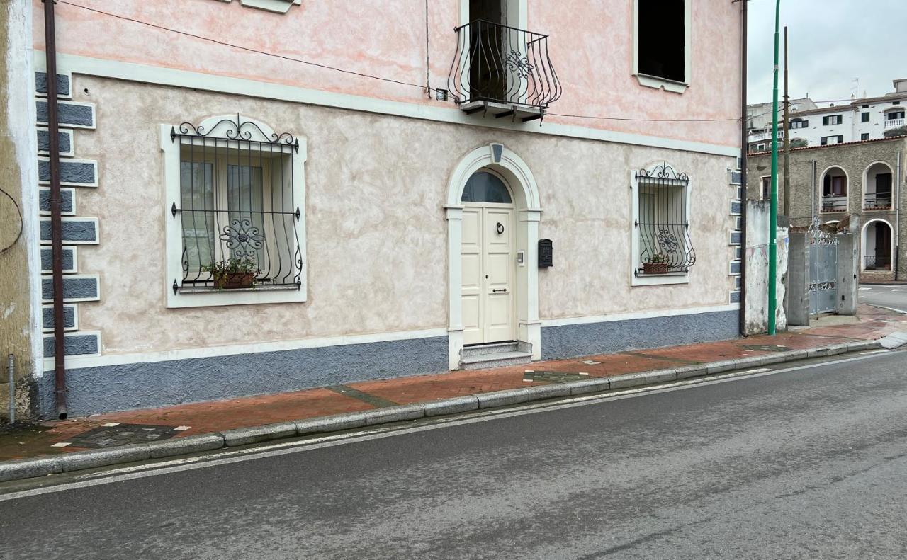 Sa Domo De Tzia Elene Apartment Irgoli Exterior photo